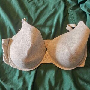 Soft Grey Bra. 40D